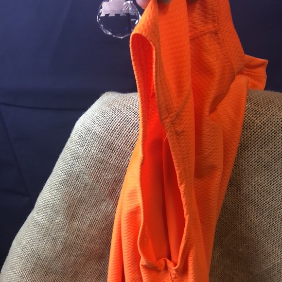 Tee Shirt - Picture 5 of 5